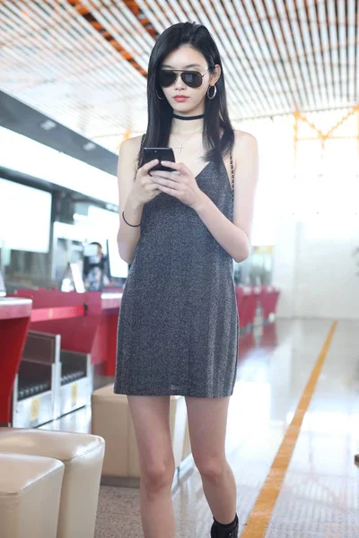 Chinese Model Mengyao Better Known Ming Pictured Beijing Capital International — Stock Photo, Image