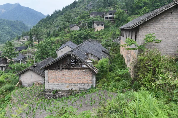 Blick Auf Eine Verlassene Quecksilbermine Der Nähe Der Stadt Longquan — Stockfoto