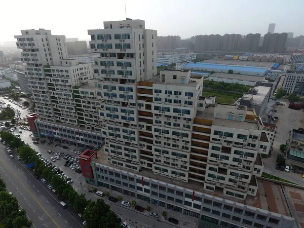 Een Luchtfoto Van Een Residentiële Samengestelde Gelijkaardige Tetris Blokken Zhengzhou — Stockfoto