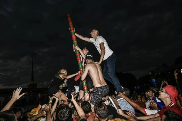 Football Fans Whole World Build Human Tower Order Stack Meter — Stock Photo, Image