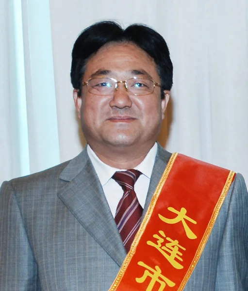 当時大連工作機械グループ株式会社の陳 Yongkai 会長は 中国遼寧省北東部の大連市で会議に出席し 5月25日2006 — ストック写真