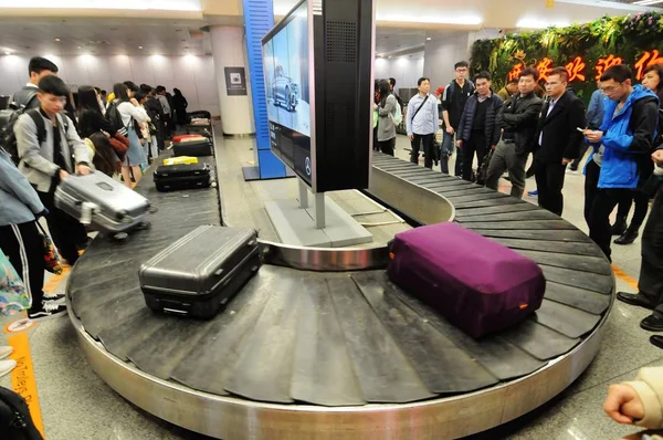 Passagiers Wachten Hun Bagage Xianyang International Airport City Noordwest China — Stockfoto