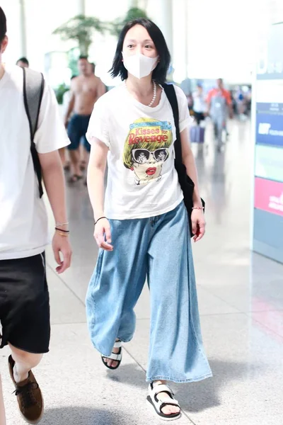 Zhou Xun Kinesisk Skådespelare Anländer Beijing Capital International Airport Beijing — Stockfoto