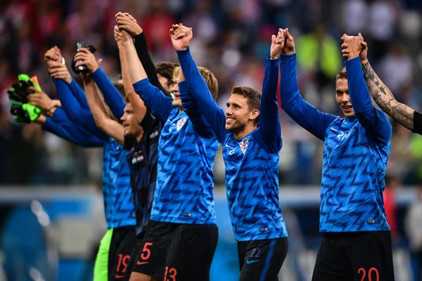 2018年6月21日 在俄罗斯下诺夫哥罗德举行的2018年亚足联世界杯上 克罗地亚球员在 8年亚足联世界杯上击败阿根廷后庆祝 — 图库照片