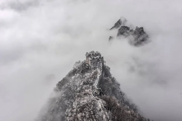 Paysage Grande Muraille Jiankou Entouré Une Mer Nuages Qui Ressemble — Photo