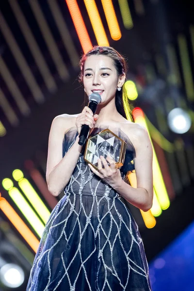 Atriz Chinesa Dilraba Dilmurat Participa Festival Internacional Cinema Xangai 2018 — Fotografia de Stock