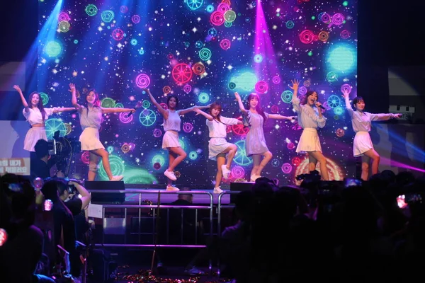 Members South Korean Girl Group Lovelyz Perform Fan Meeting Event — Stock Photo, Image