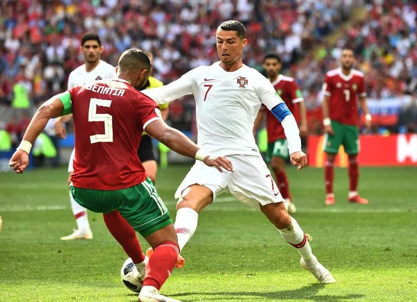 Cristiano Ronaldo Portugal Rätt Utmaningar Medhi Benatia Marocko Deras Grupp — Stockfoto