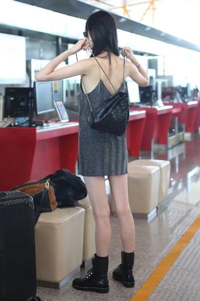 Chinese Model Mengyao Better Known Ming Pictured Beijing Capital International — Stock Photo, Image