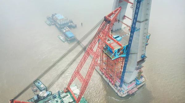 Luftaufnahme Der Baustelle Des Hauptpfeilers Der Längsten Schrägseilbrücke Der Welt — Stockfoto