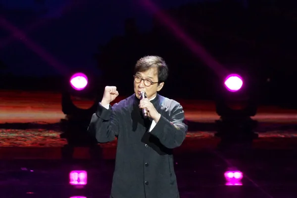 Hong Kong Kongfu Yıldızı Jackie Chan Için Qingdao Şehri Doğu — Stok fotoğraf