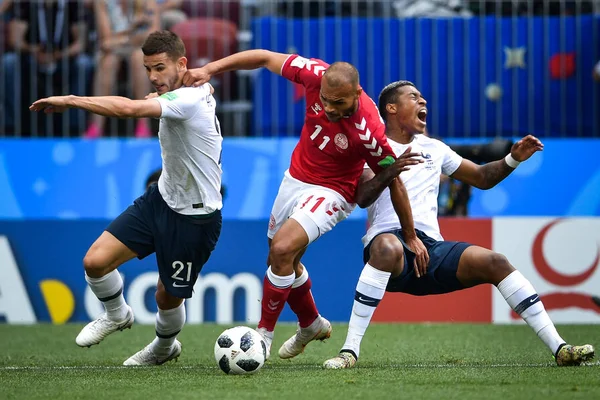 Lucas Hernandez Frankrike Vänster Utmaningar Martin Braithwaite Danmark Sin Grupp — Stockfoto