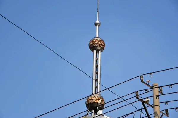 Pararrayos Que Asemeja Oriental Pearl Tower Shanghai Azotea Edificio Ciudad —  Fotos de Stock