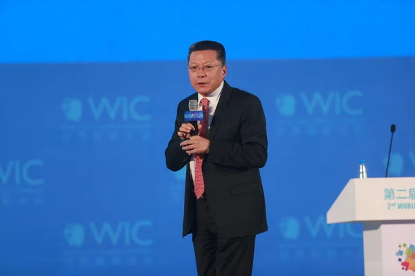 フォーラムの間に第二次世界インテリジェンス会議 中国天津市に Wic2018 として知られている中で 2018 日話す陳黎明 Ibm 大中華の会長 — ストック写真