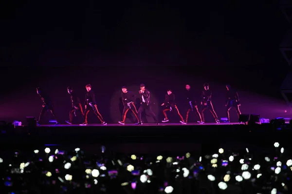 Members South Korean Boy Group Exo Perform Elyxion Concert Hong — Stock Photo, Image