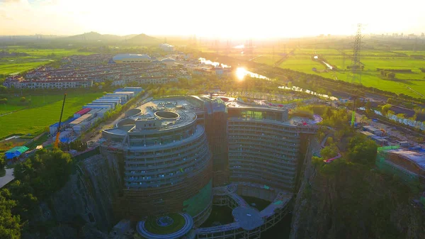 Una Vista Aérea Del Shanghai Tianmashan Pit Hotel Cinco Estrellas —  Fotos de Stock