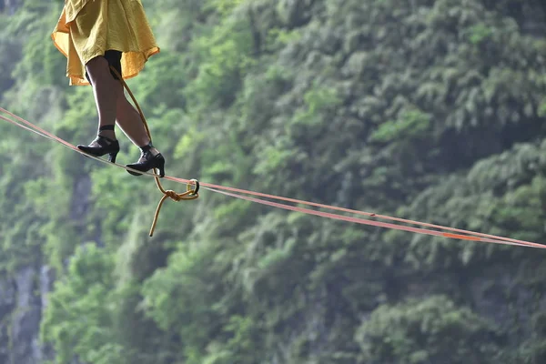 Mia Noblet Canadá Participa Concurso Slackline Saltos Altos Desafio Estréia — Fotografia de Stock