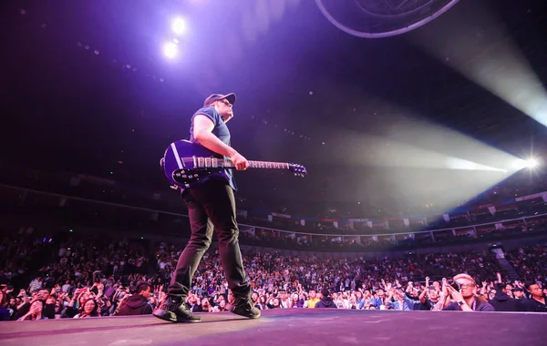 Amerikanische Rockband Fall Out Boy Tritt Während Eines Konzerts Shanghai — Stockfoto