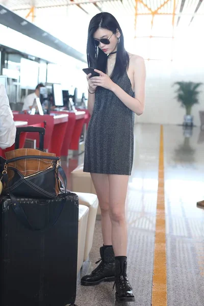 Chinese Model Mengyao Better Known Ming Pictured Beijing Capital International — Stock Photo, Image