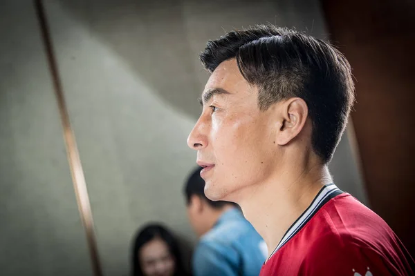 Exclusive Portrait Chinese Pensiunan Pemain Sepak Bola Weifeng 2018 Super — Stok Foto