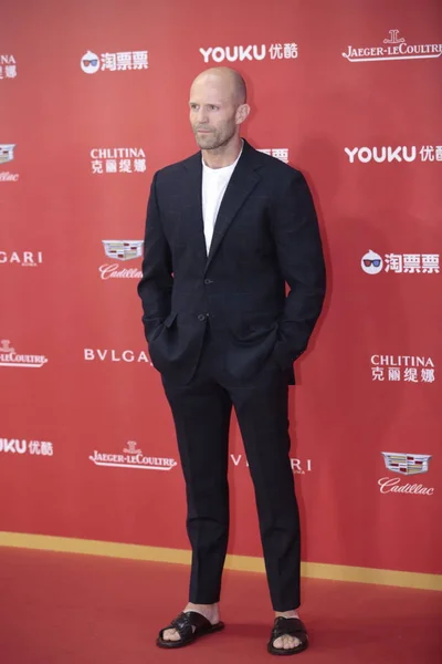 Английский Актёр Джейсон Стейтем Позирует Красной Дорожке Церемонии Открытия Шанхайского — стоковое фото