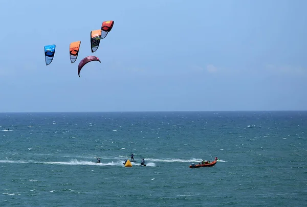 Los Surfistas Cometas Compiten Durante Festival Internacional Kiteboarding Boao 2018 —  Fotos de Stock