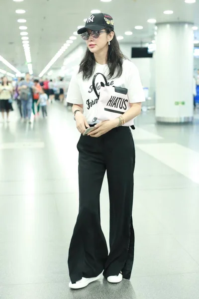 Kínai Színésznő Bingbing Megérkezik Beijing Capital International Airport Peking Kína — Stock Fotó