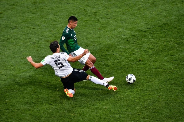 Edson Alvarez México Volta Desafia Mats Hummels Alemanha Seu Jogo — Fotografia de Stock