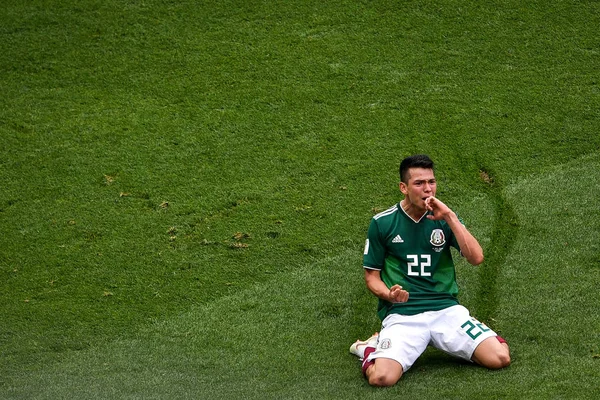 Hirving Lozano Mexique Célèbre Après Avoir Marqué Contre Allemagne Dans — Photo