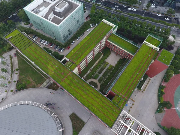 Uma Vista Aérea Telhado Greening Edifícios Zhengdong New Area Cidade — Fotografia de Stock
