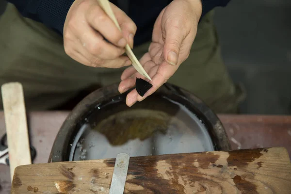 Yang Wen Herdeiro Das Técnicas Produção Pincéis Tinta Huizhou Penteia — Fotografia de Stock