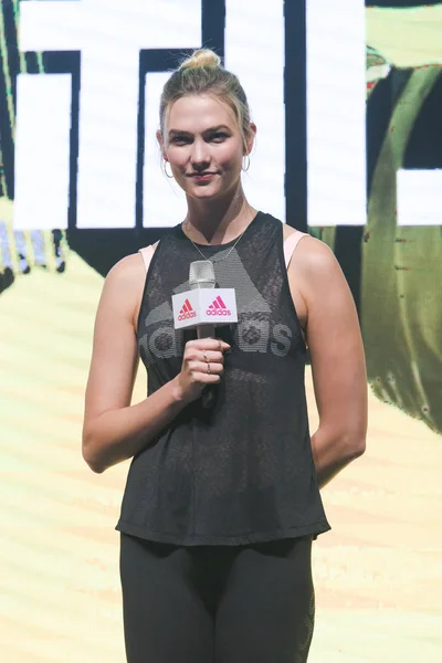 American Model Entrepreneur Karlie Kloss Attends Promotional Event Sportswear Brand — Stock fotografie