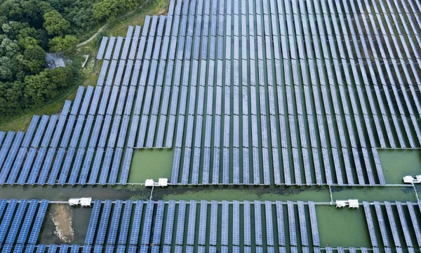 Kayan Bir Güneş Enerji Santralleri Hava Görünümünü Fenyi Lçesi Xinyu — Stok fotoğraf