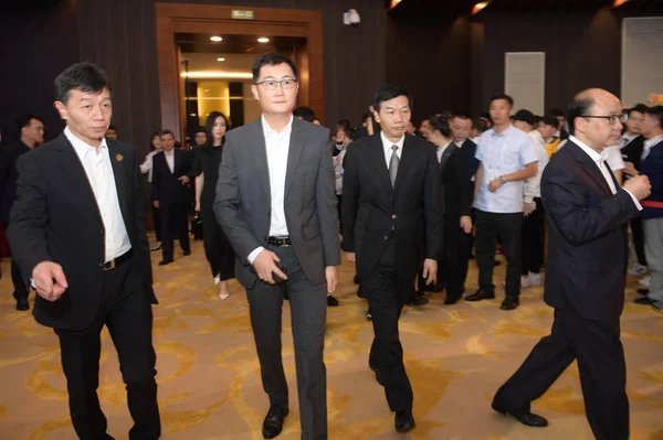 Pony Huateng Presidente Ceo Tencent Holdings Ltd Asiste Diálogo Alto —  Fotos de Stock