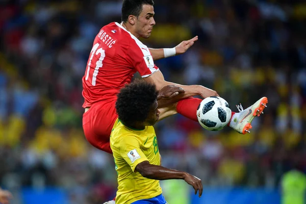 Filip Kostic Serbia Top Challenges Willian Brazil Group Match Fifa — Stock Photo, Image