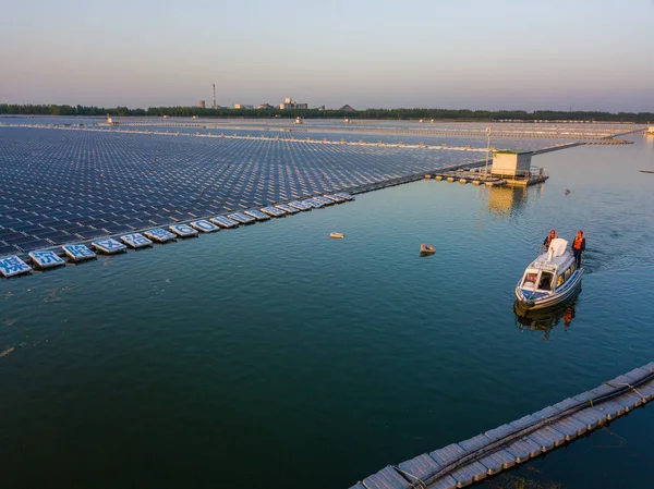 Vista Aérea Granja Energía Solar Flotante Transformada Desde Hundimiento Minería — Foto de Stock