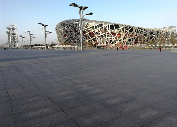 Över Tom Fyrkant Framför Pekings Nationalstadion Även Känd Som Fågel — Stockfoto