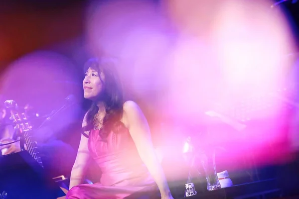 Japanese Brazilian Bossa Nova Singer Lisa Ono Performs Her Concert — Stock Photo, Image