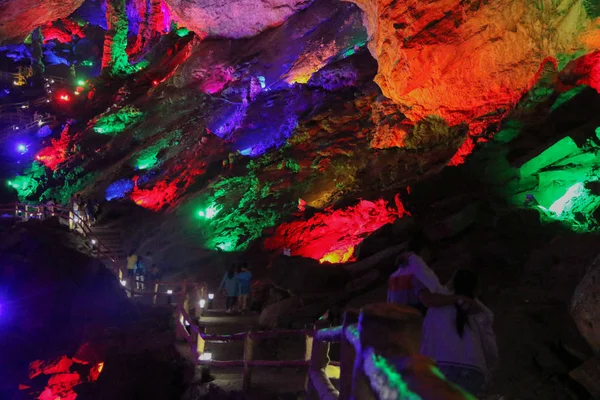 Die Wanxiang Höhle Eine Großflächige Karsthöhle Mit Einer Geschichte Von — Stockfoto