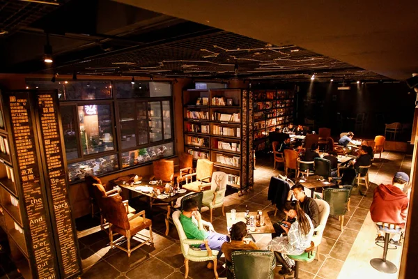 Vista Interna Una Libreria Aperta Ore Chiamata City Light Con — Foto Stock