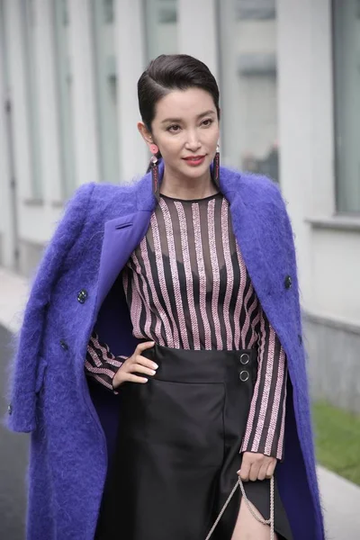 Kinesisk Skådespelerska Bingbing Ankommer För Giorgio Armani Show Den Milan — Stockfoto