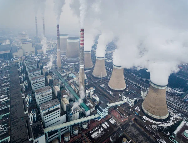 Fumaça Descarregada Chaminés Uma Usina Carvão China Guodian Corporation Cidade — Fotografia de Stock