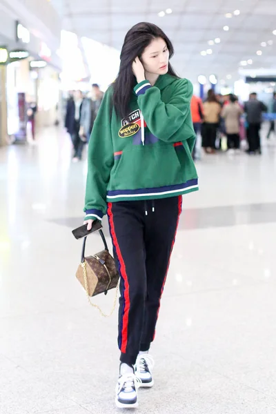 Chinese Model Sui Pictured Beijing Capital International Airport Beijing China — 스톡 사진