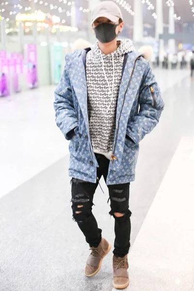 Chinese Singer Actor Han Pictured Beijing Capital International Airport Beijing — Stock Photo, Image