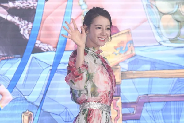 Chinese Uigur Actress Dilraba Dilmurat Attends Premiere Event Movie Karat — 图库照片