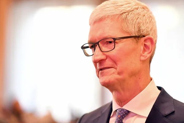 Tim Cook Ceo Apple Inc Başkaları Ile Görüşmeler Sırasında Bir — Stok fotoğraf