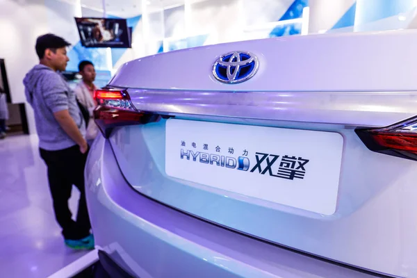 Toyota Corolla Híbrido Está Exhibición Durante 14ª Beijing International Automotive — Foto de Stock