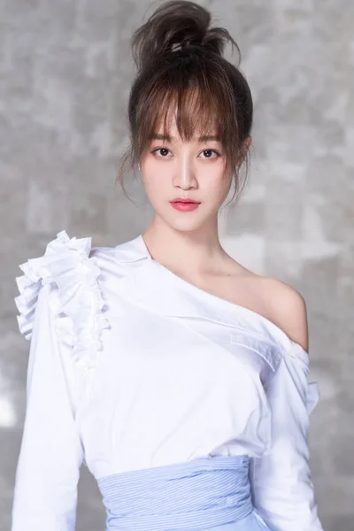 Chinese Actress Lan Yingying Poses Portrait Photos Exclusive Interview Imaginechina — Stock Photo, Image