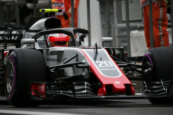 Δανική Οδήγησης Kevin Magnussen Της Haas Ferrari Εισέρχεται Λάκκο Κατά — Φωτογραφία Αρχείου