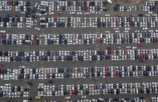 Araçlık Otopark Alışveriş Sırasında Halk Festivali Veya Mezar Süpürme Gün — Stok fotoğraf